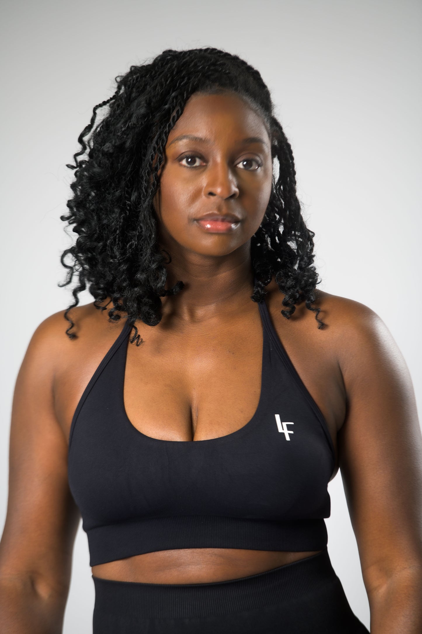 Form Halter Seamless Sports Bra