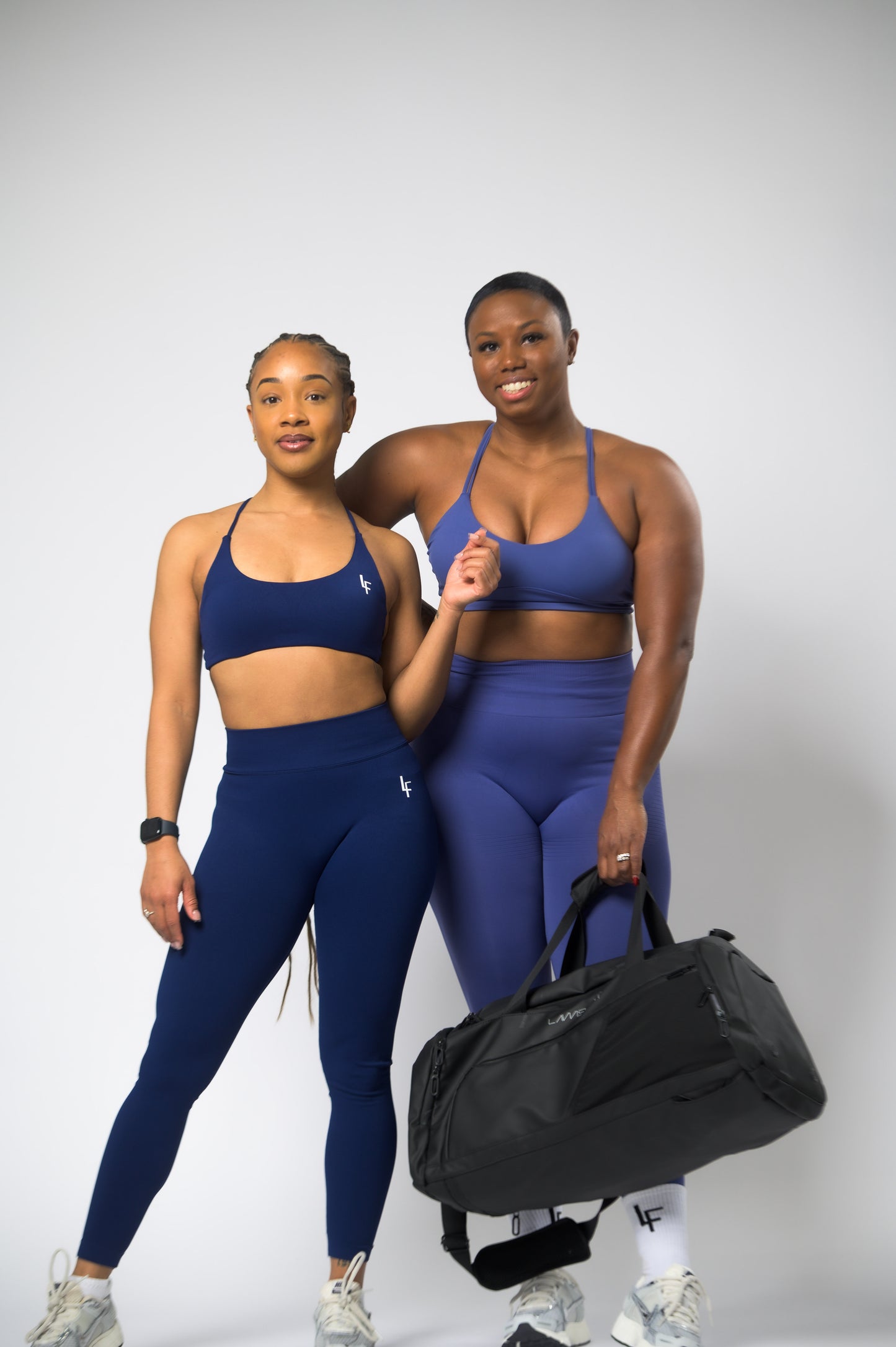 Lavvish Essentials Bag