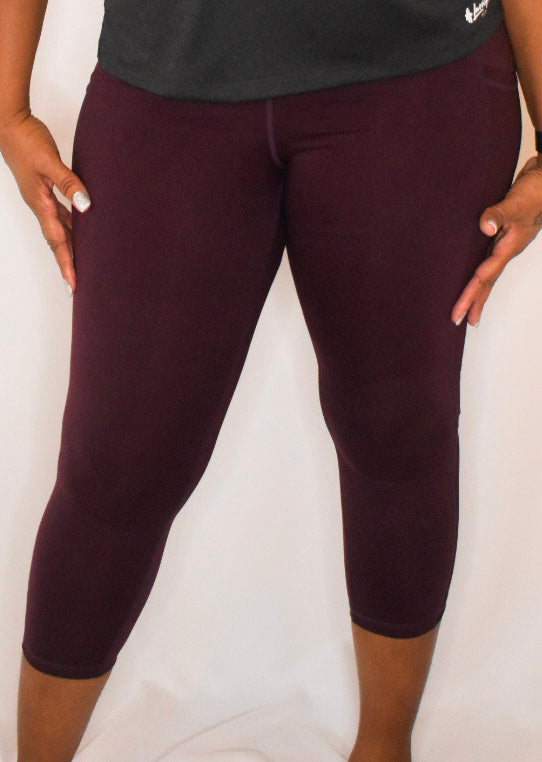 Tapered High Waisted Pocket Leggings (Plus Size)